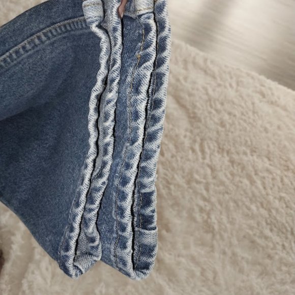 Gap Easy Fit Medium-Dark Wash Jeans - Picture 7 of 8